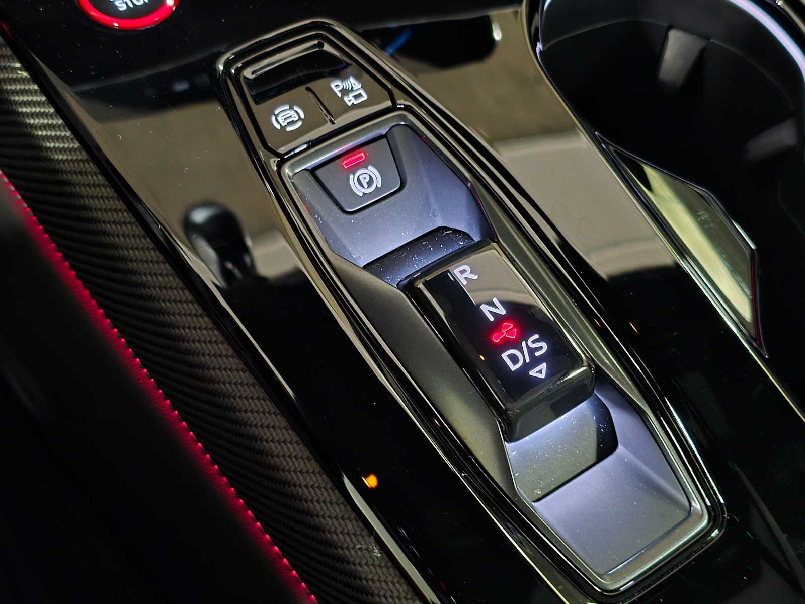 Thumbnail: 2025 Audi S5 - 20