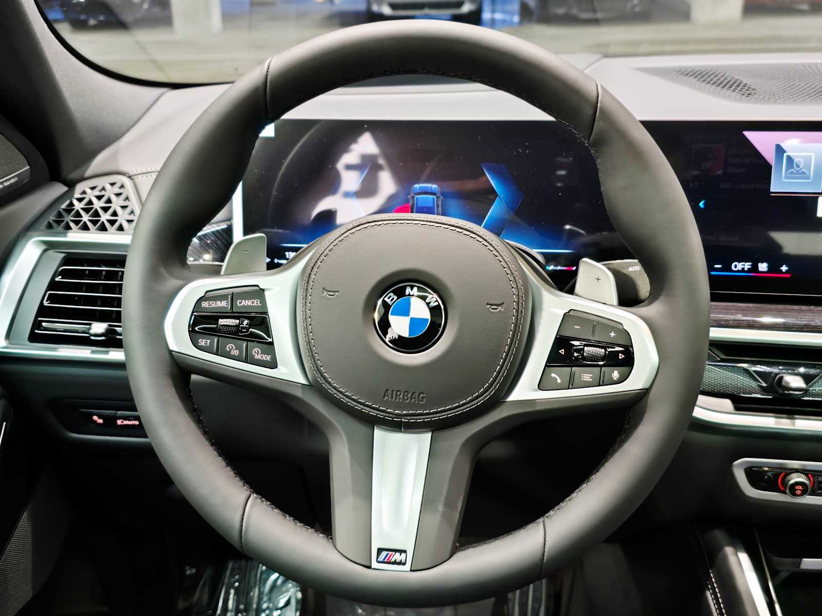 Thumbnail: 2026 BMW X6 - 11