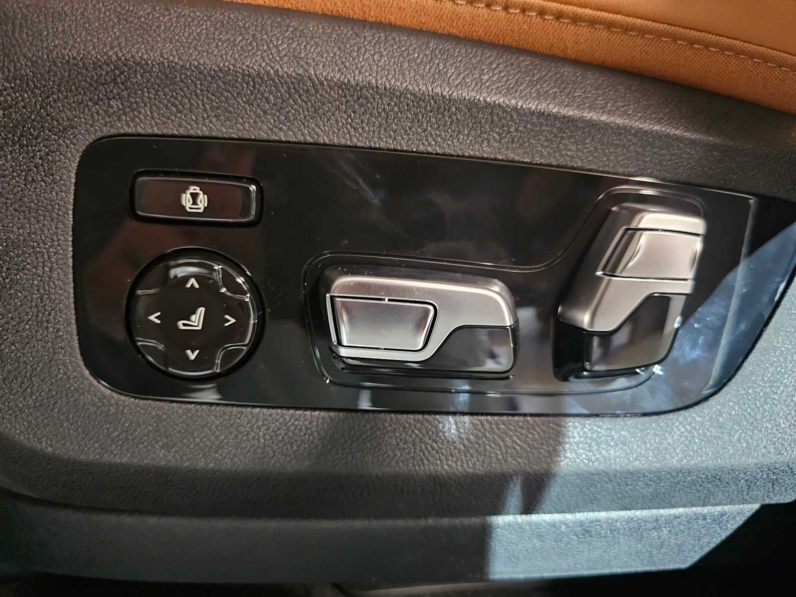 Thumbnail: 2026 BMW X5 - 29