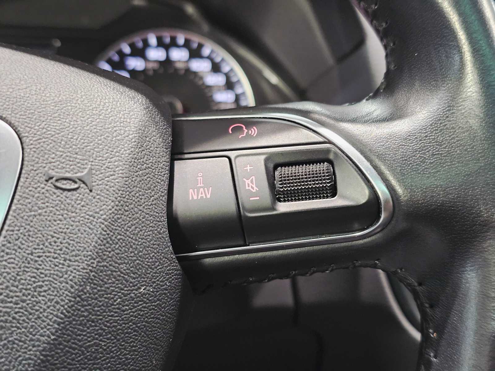 Thumbnail: 2015 Audi Q5 - 12