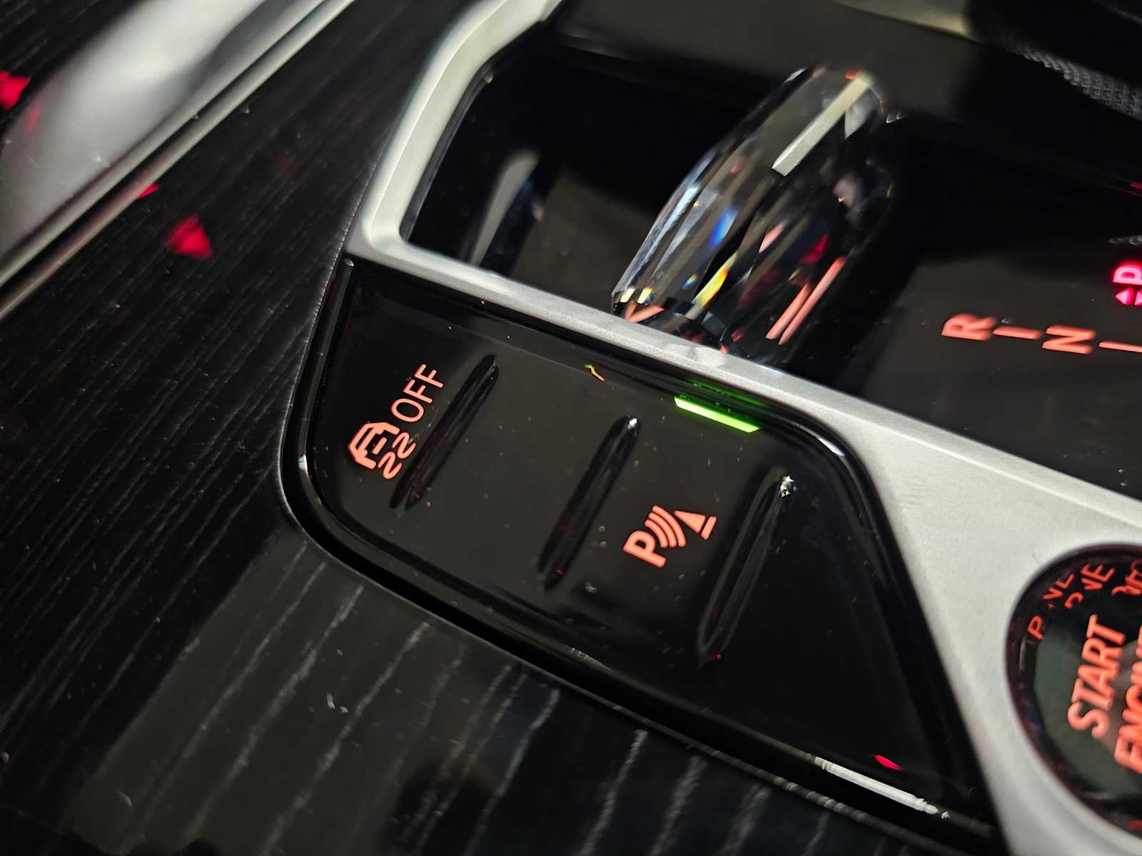 Thumbnail: 2025 BMW X7 - 23