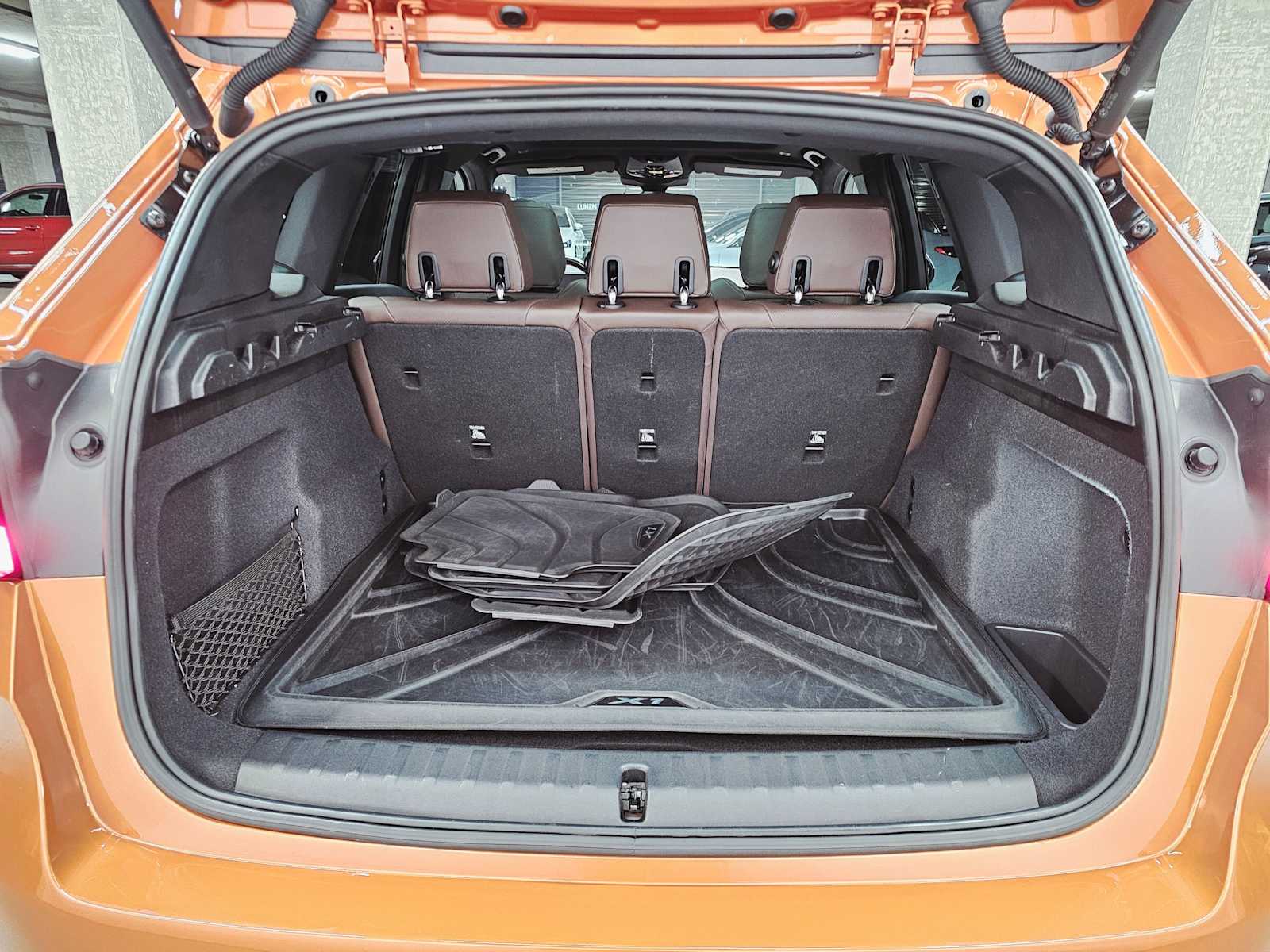 Thumbnail: 2023 BMW X1 - 28