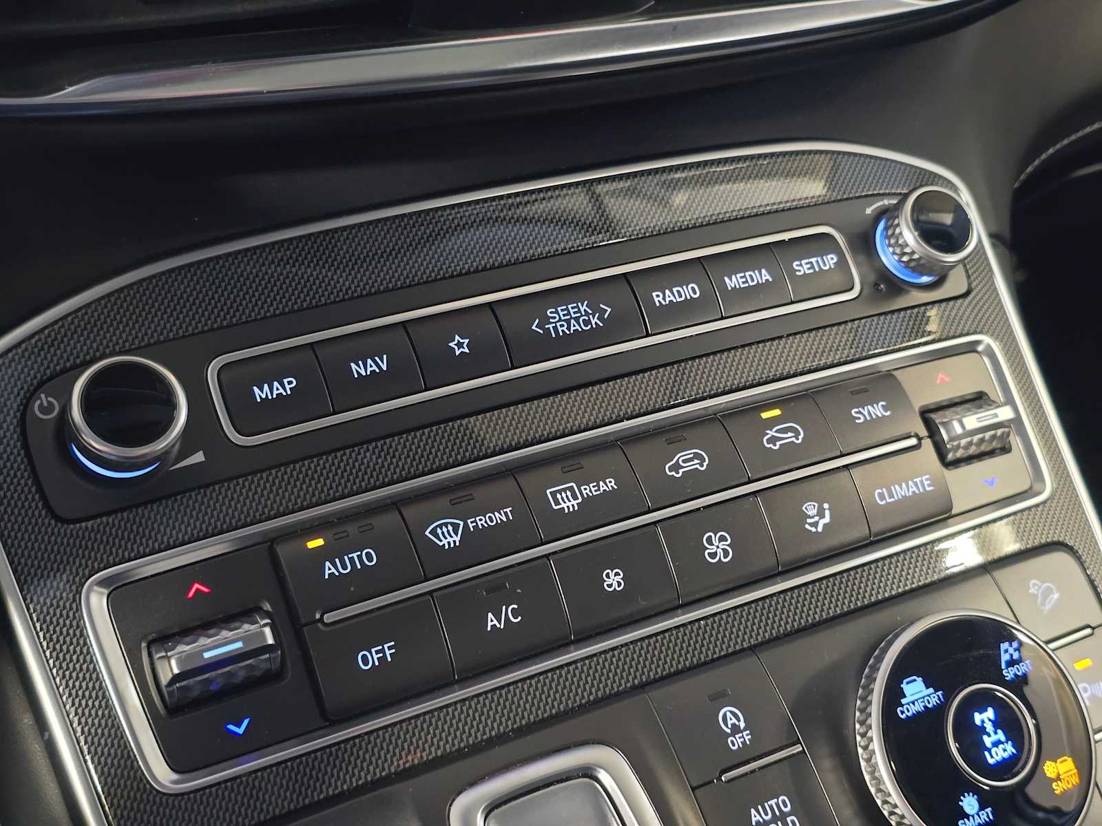 Thumbnail: 2022 Hyundai Santa Fe - 17