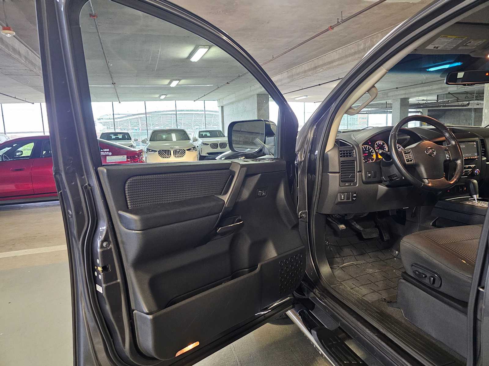 Thumbnail: 2012 Nissan Titan - 22