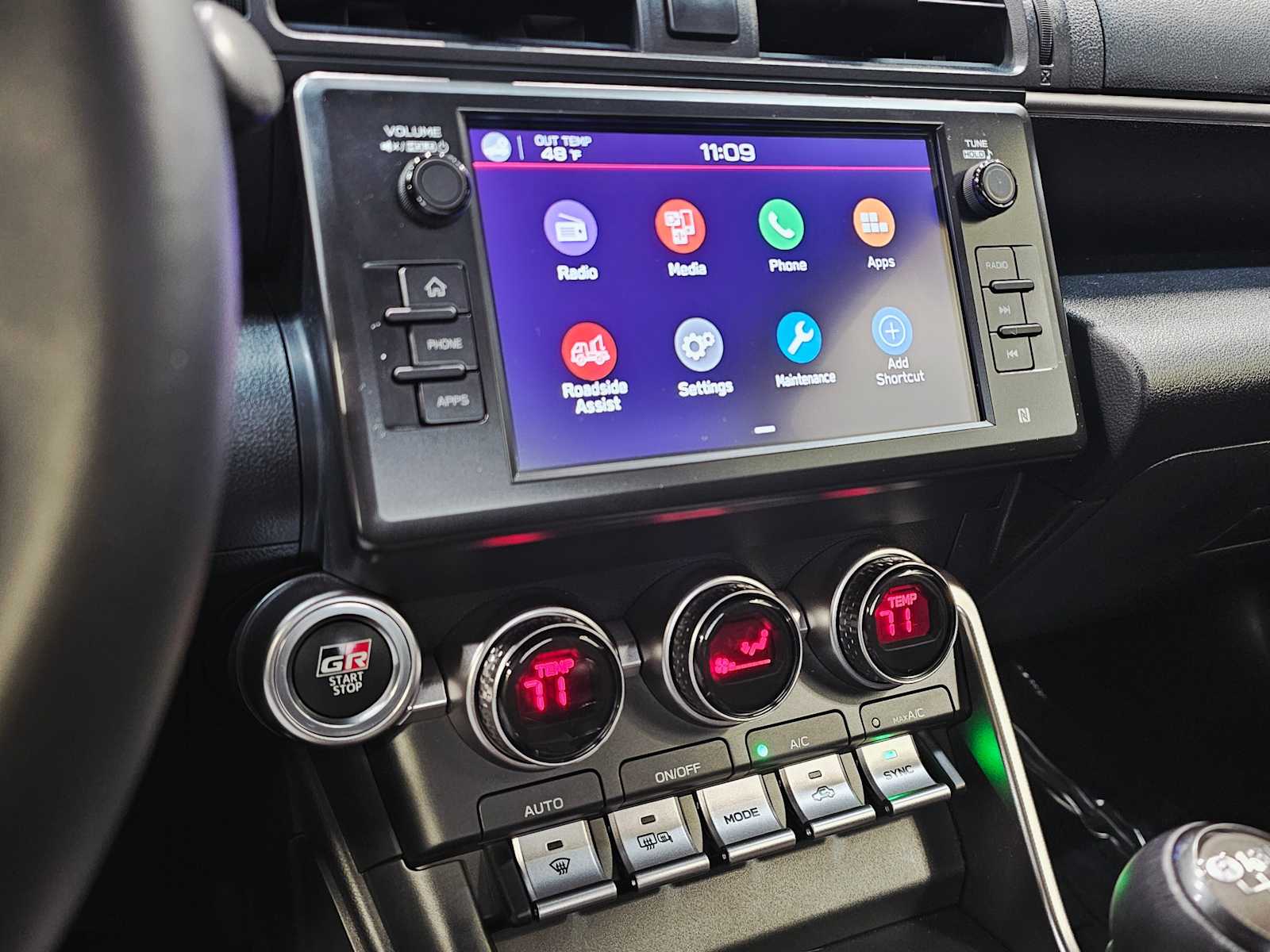 Thumbnail: 2023 Toyota GR86 - 16