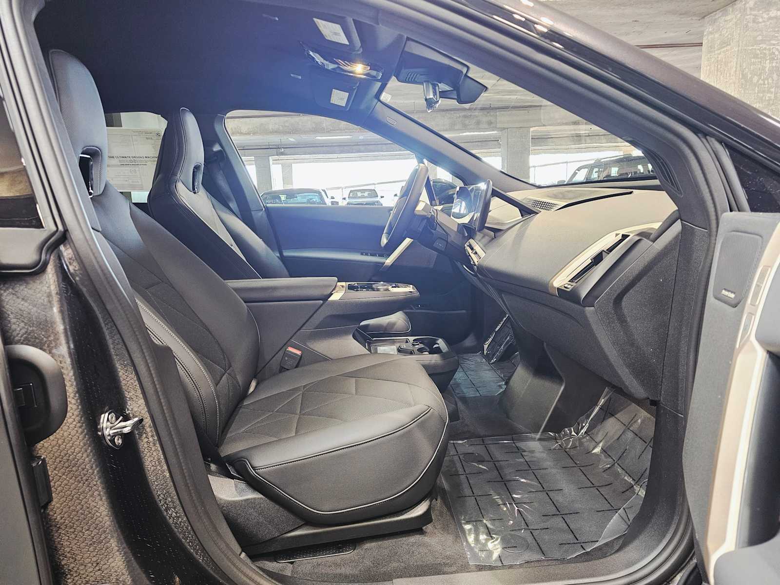 Thumbnail: 2026 BMW iX - 27