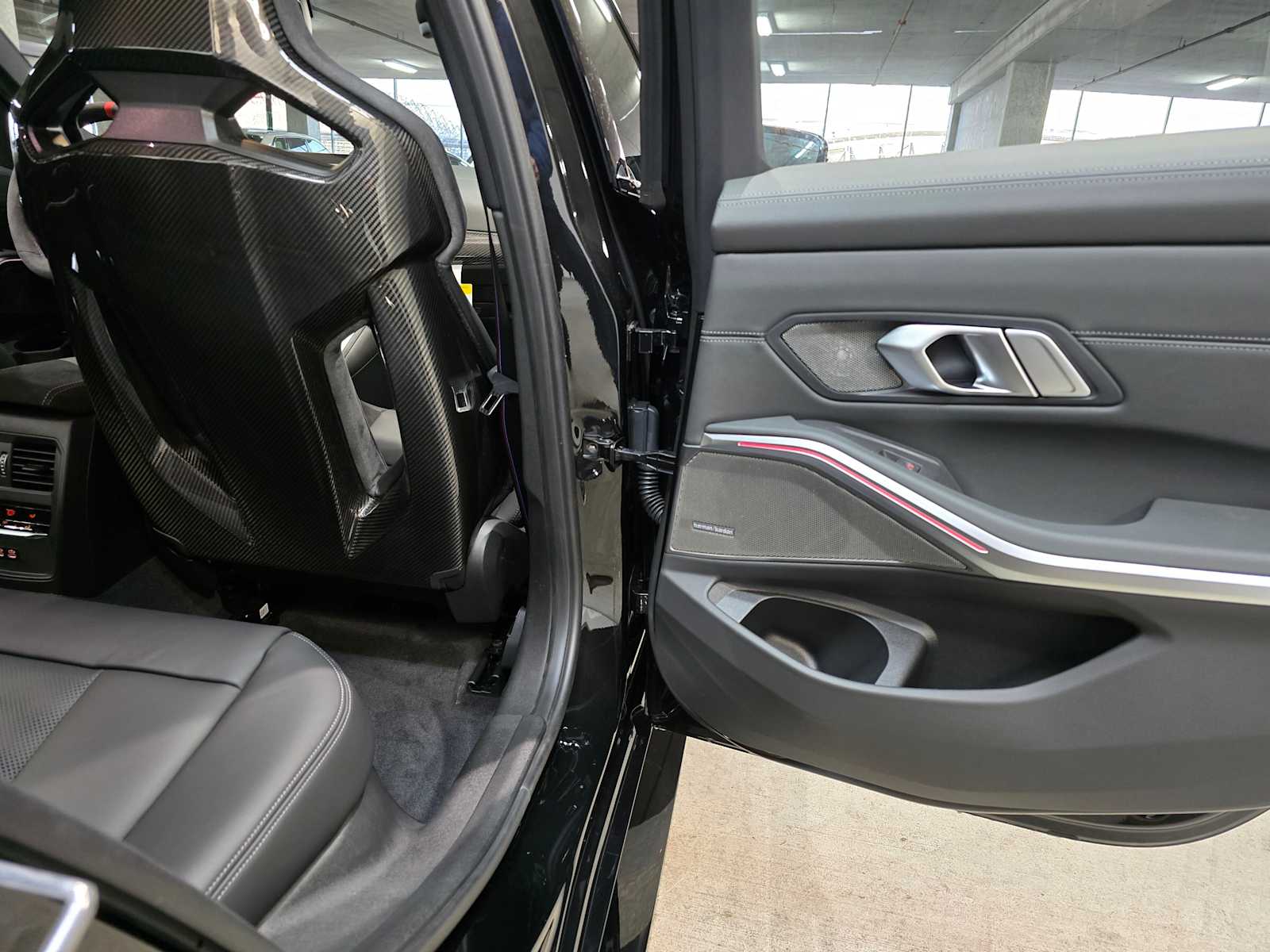 Thumbnail: 2026 BMW M3 - 27