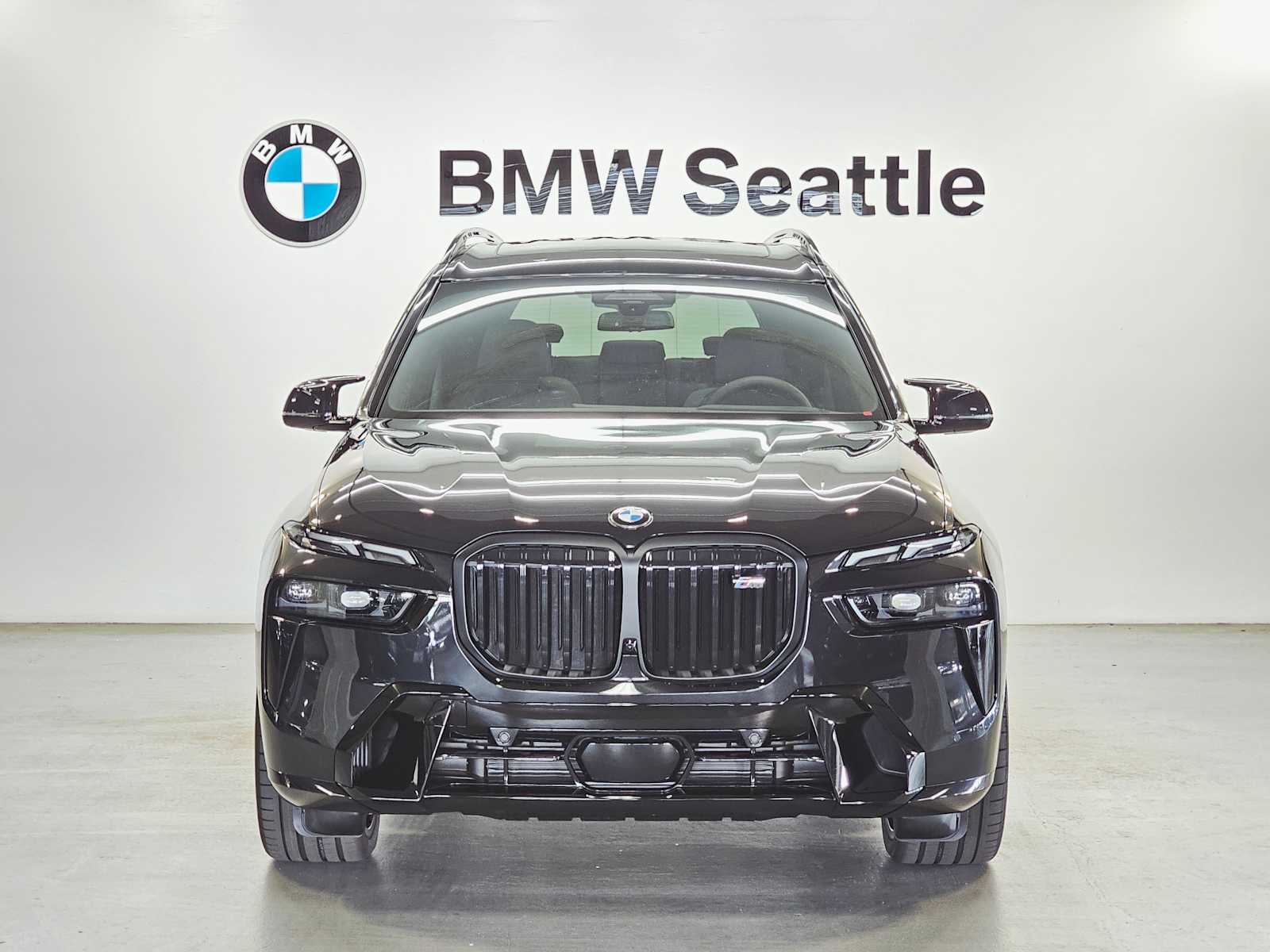 Thumbnail: 2026 BMW X7 - 6