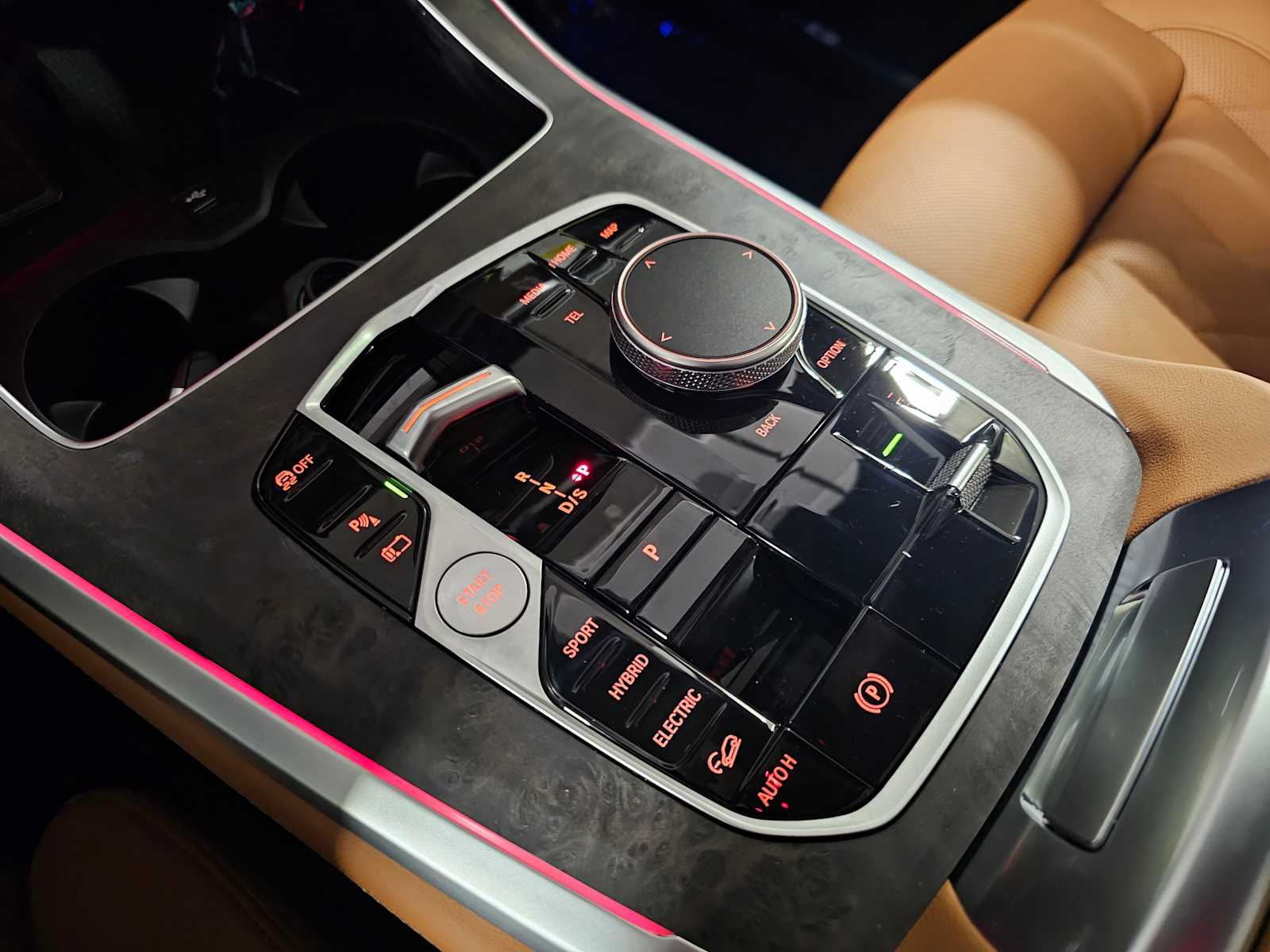 Thumbnail: 2026 BMW X5 - 21