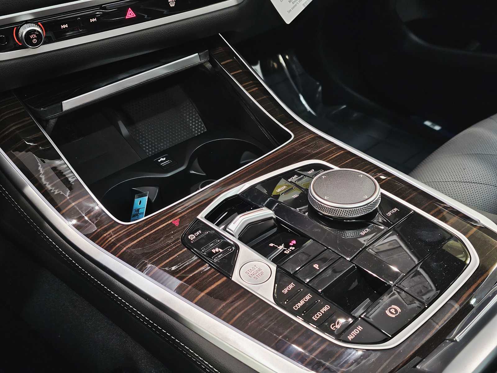 Thumbnail: 2026 BMW X5 - 17