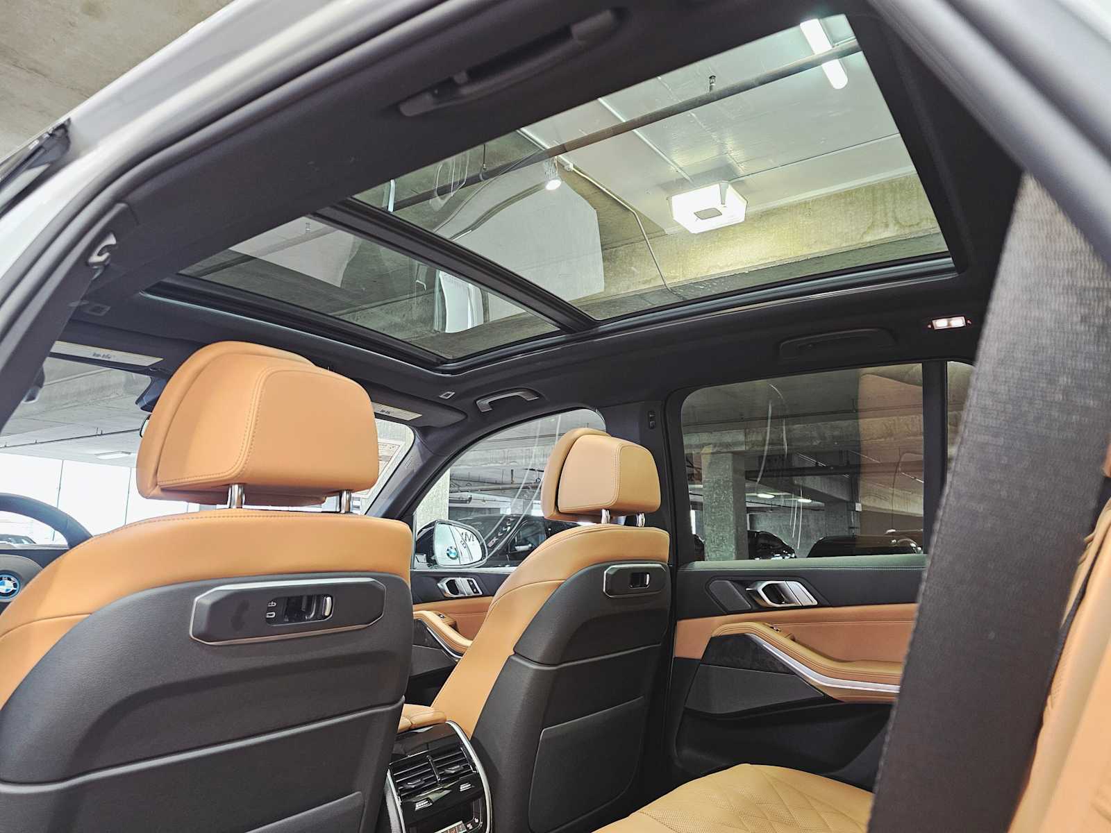 Thumbnail: 2026 BMW X5 - 26