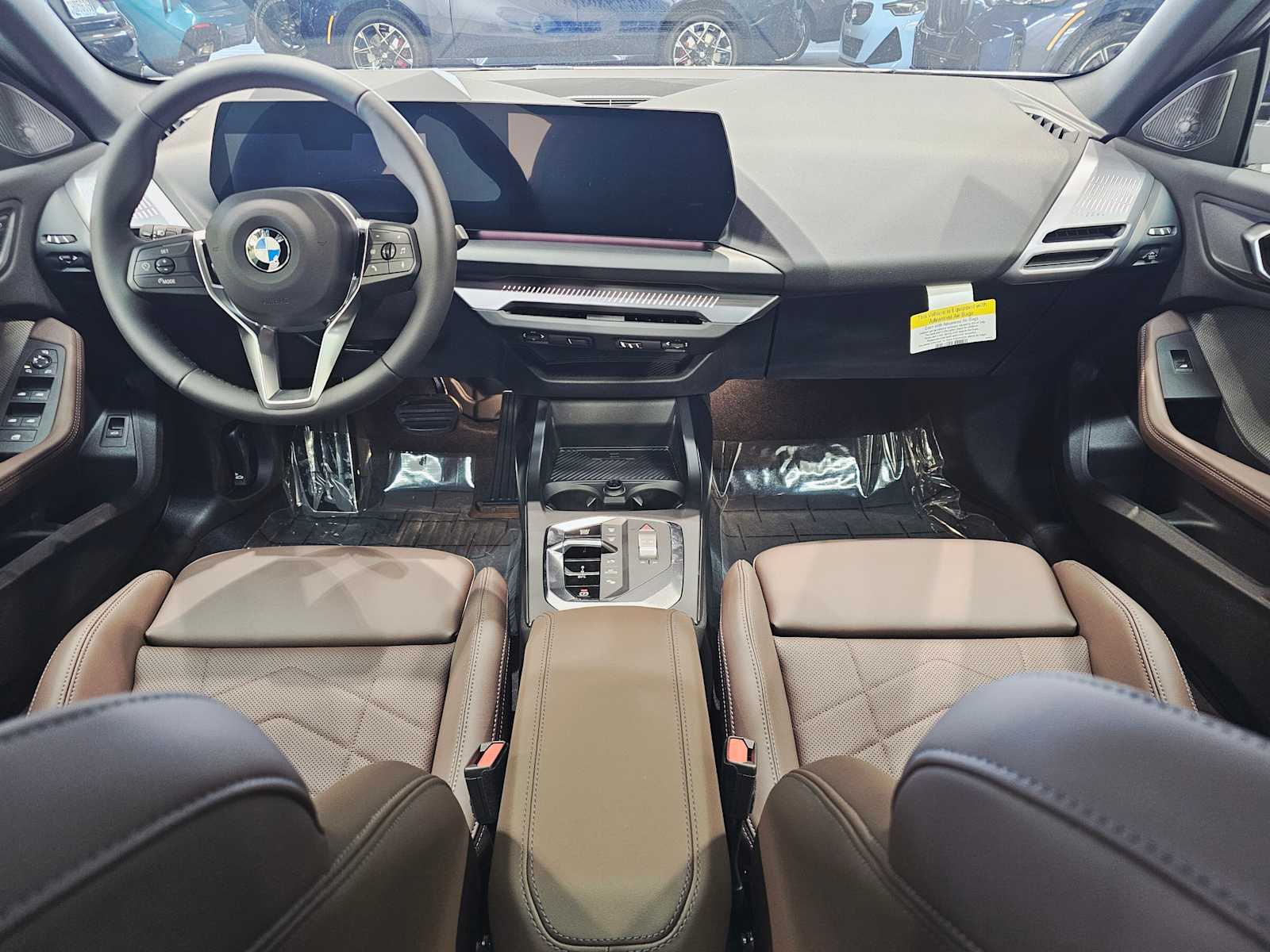 Thumbnail: 2025 BMW 2 Series - 10