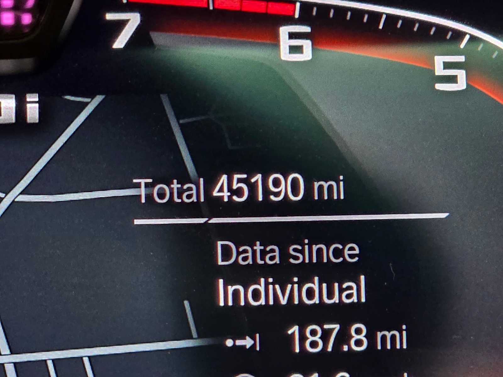 Thumbnail: 2023 BMW X5 - 13