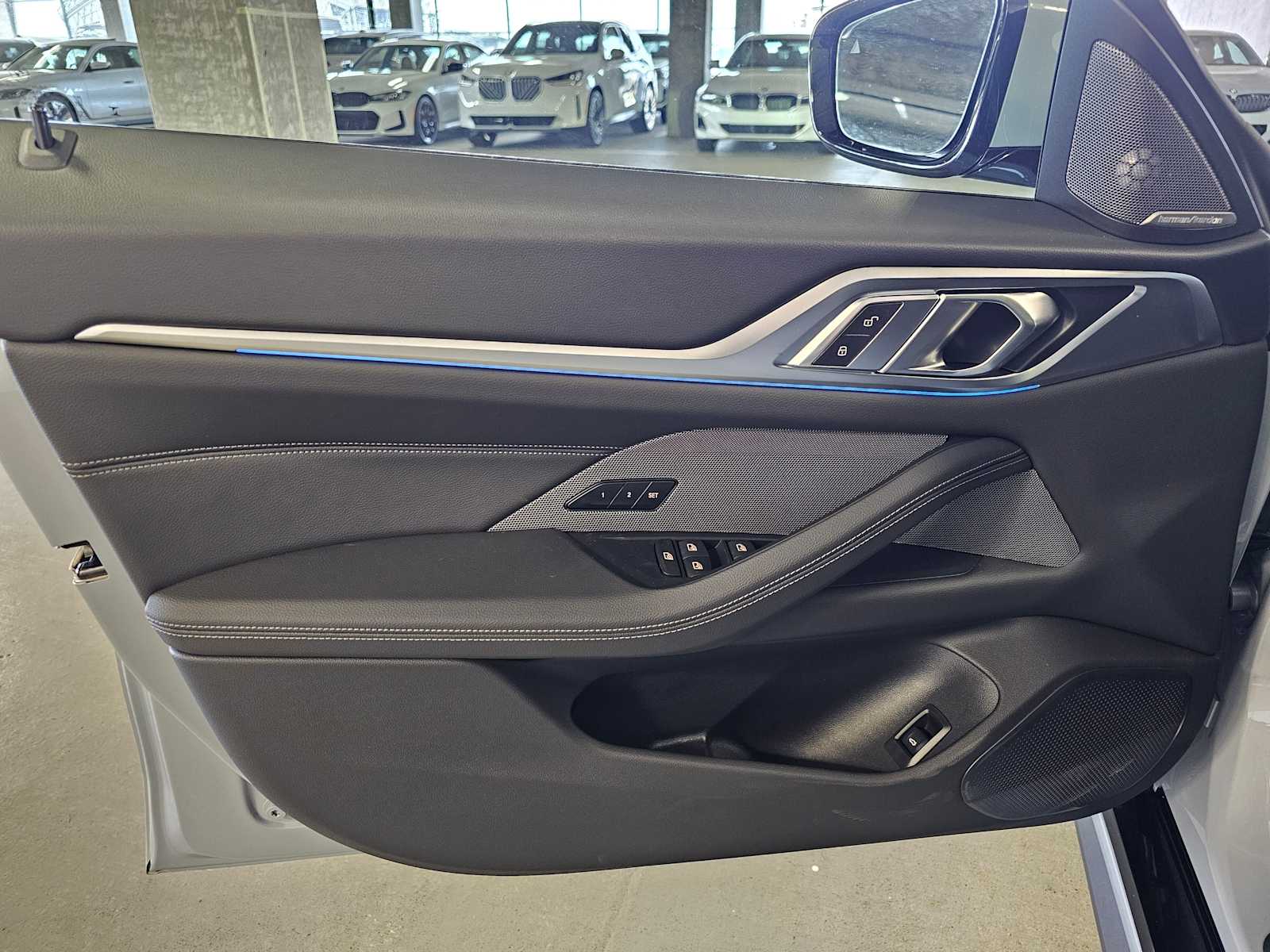 Thumbnail: 2026 BMW i4 - 30