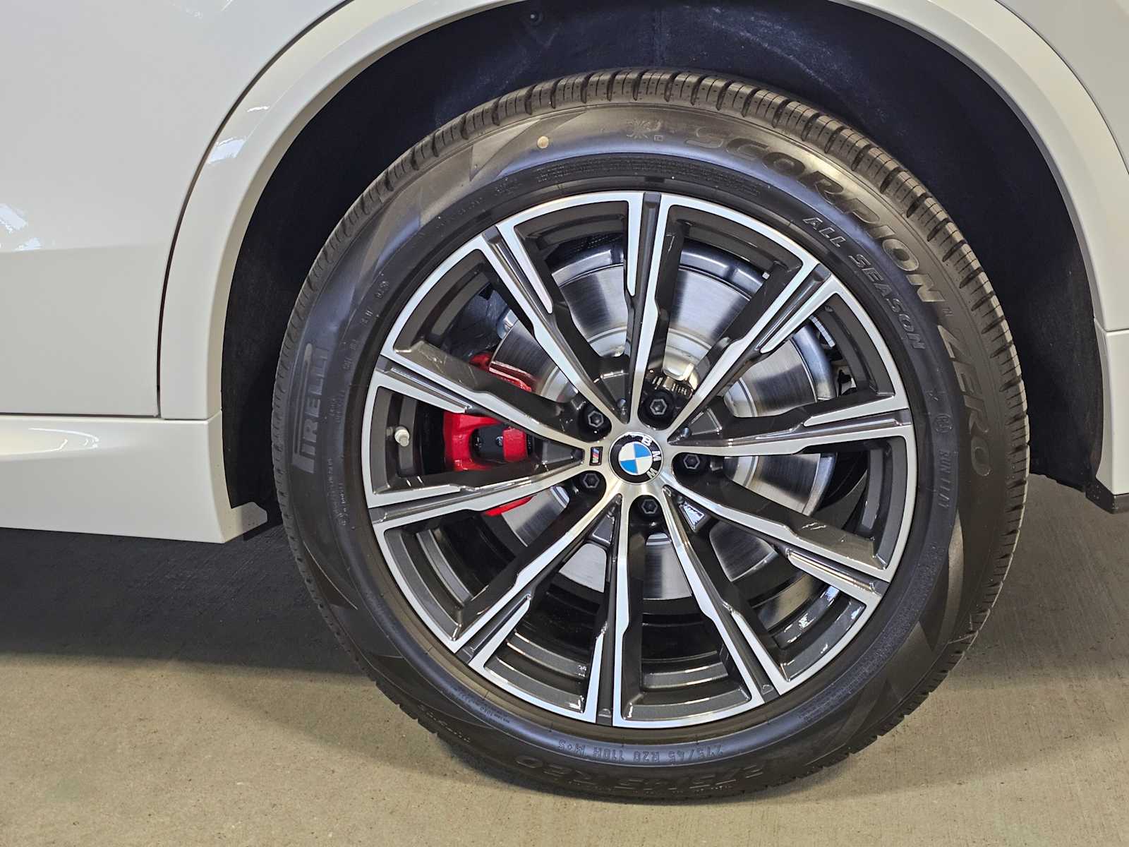 Thumbnail: 2026 BMW X5 - 8