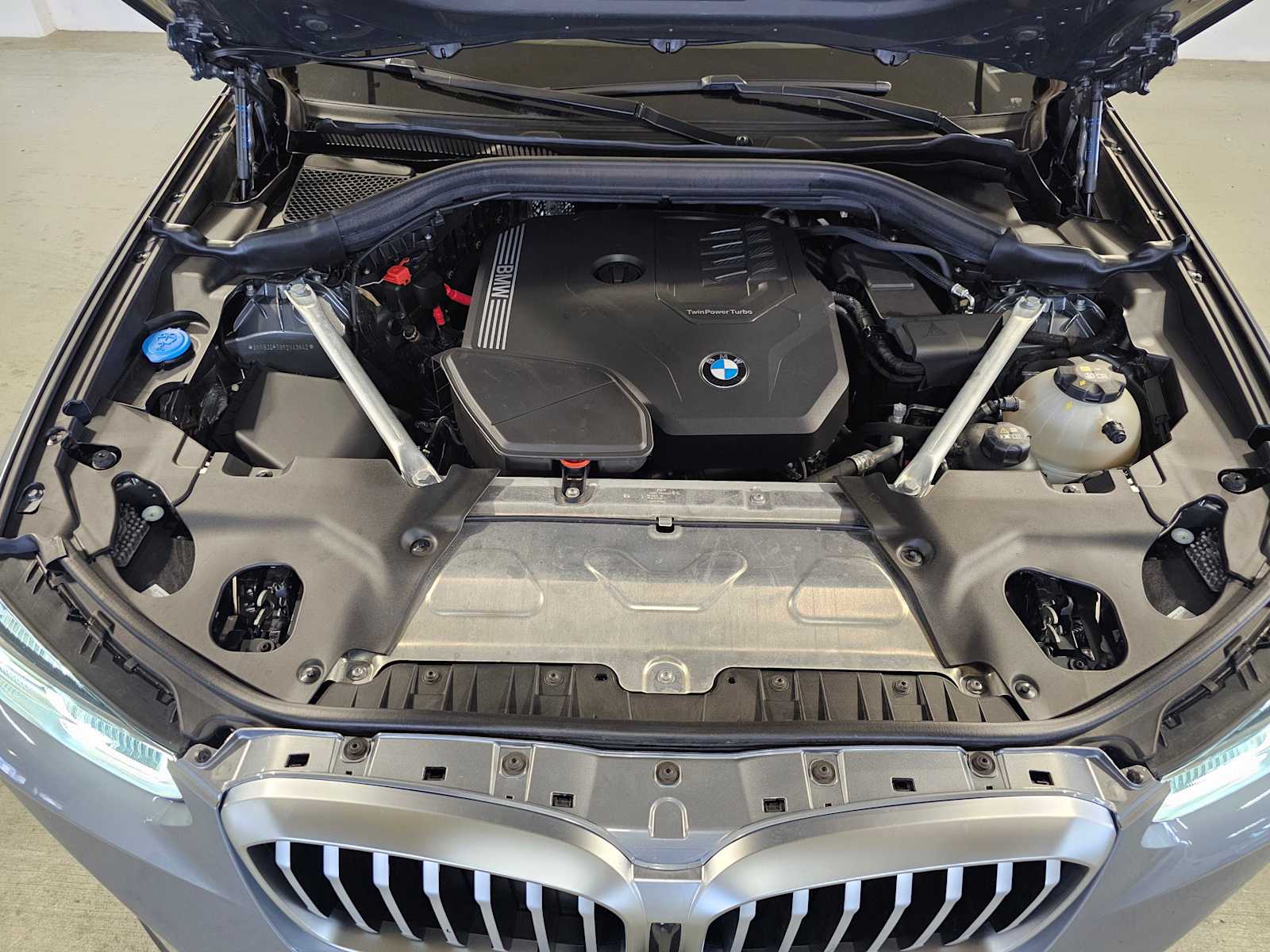 Thumbnail: 2024 BMW X3 - 9