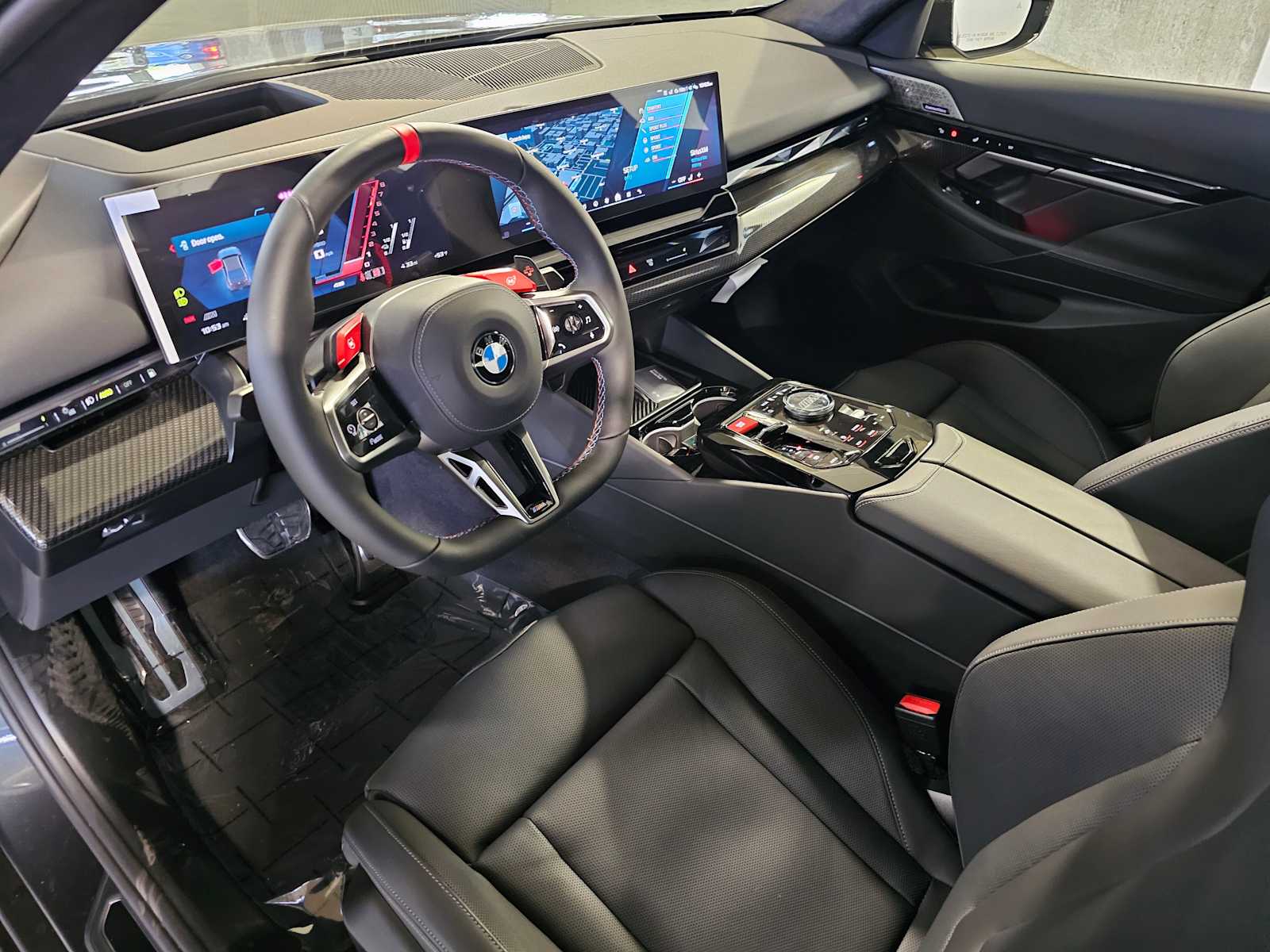 Thumbnail: 2026 BMW M5 - 2