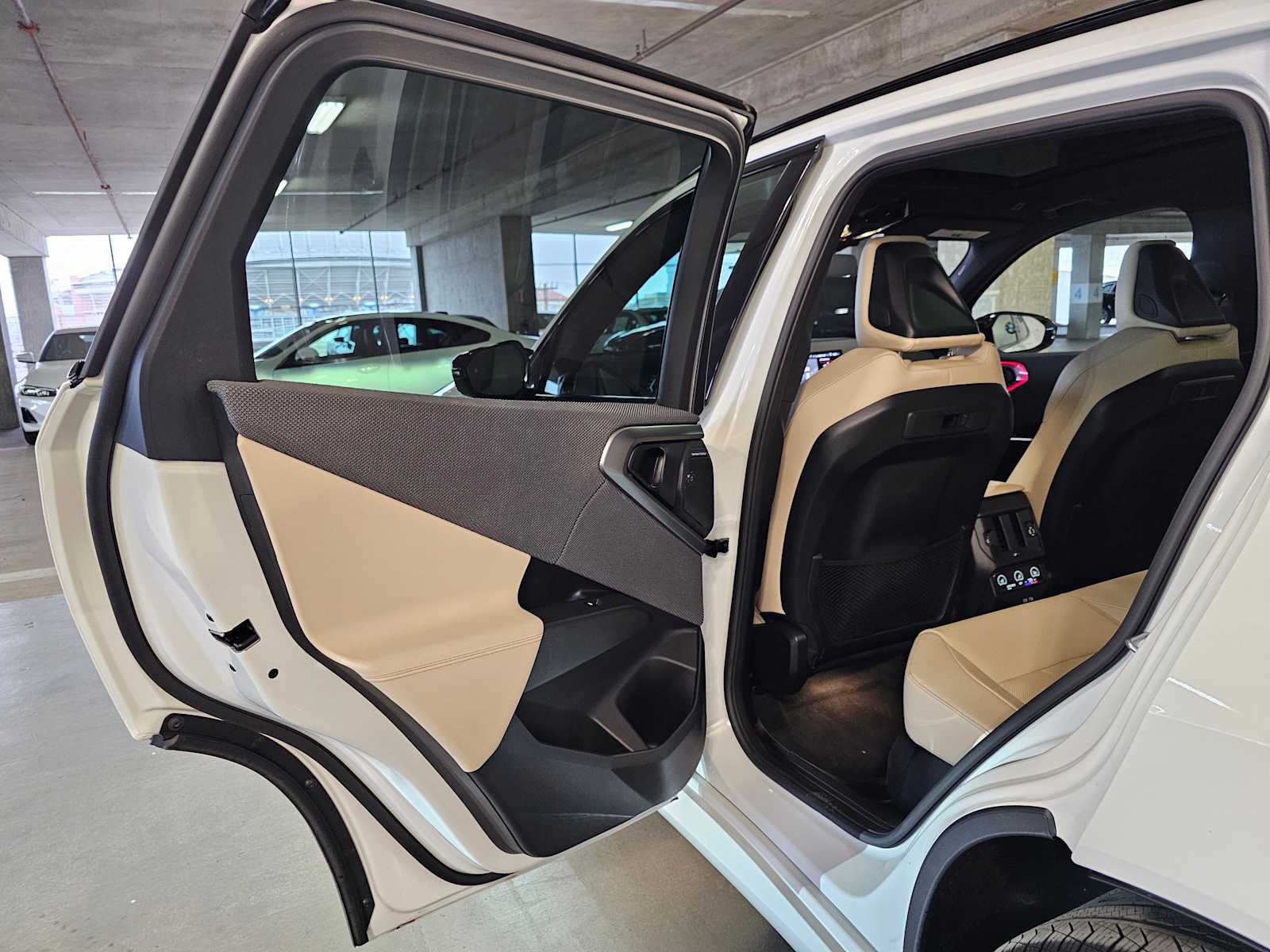 Thumbnail: 2025 BMW X3 - 34