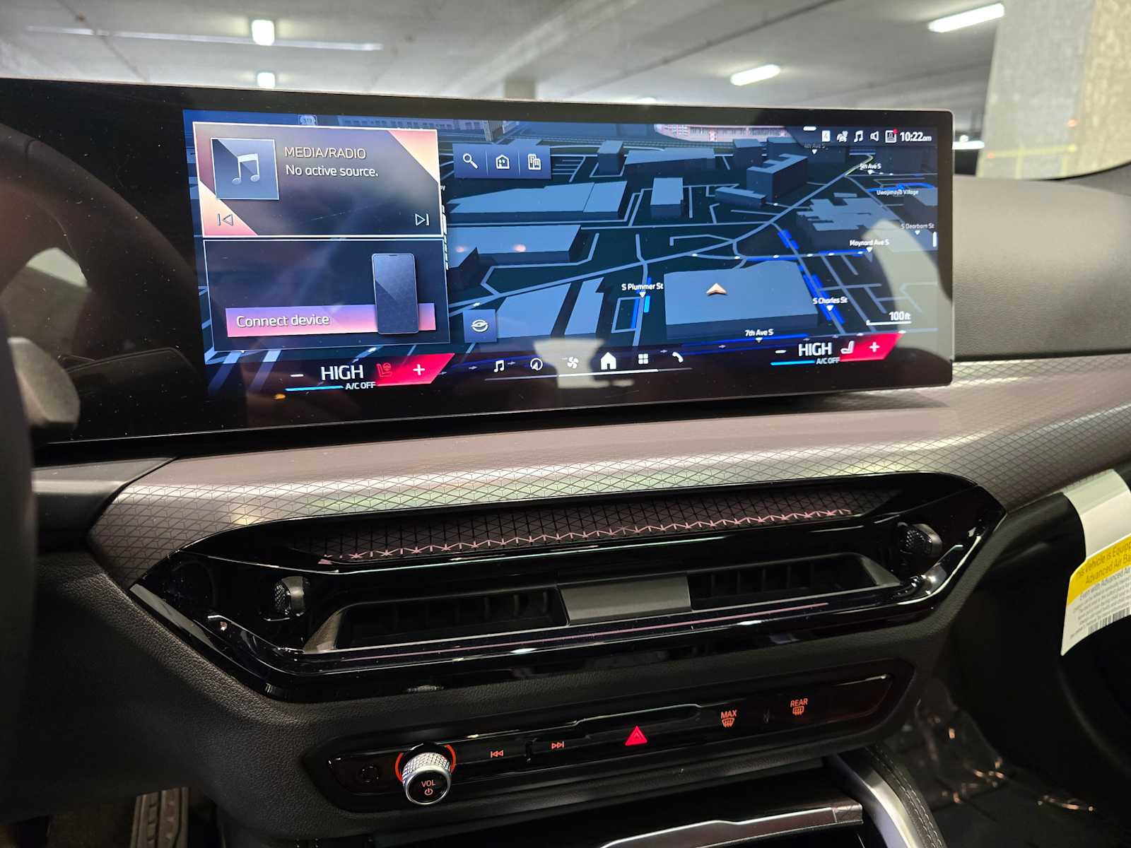 Thumbnail: 2026 BMW 4 Series - 13