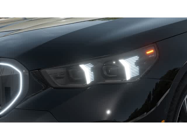 Thumbnail: 2026 BMW 5 Series - 6