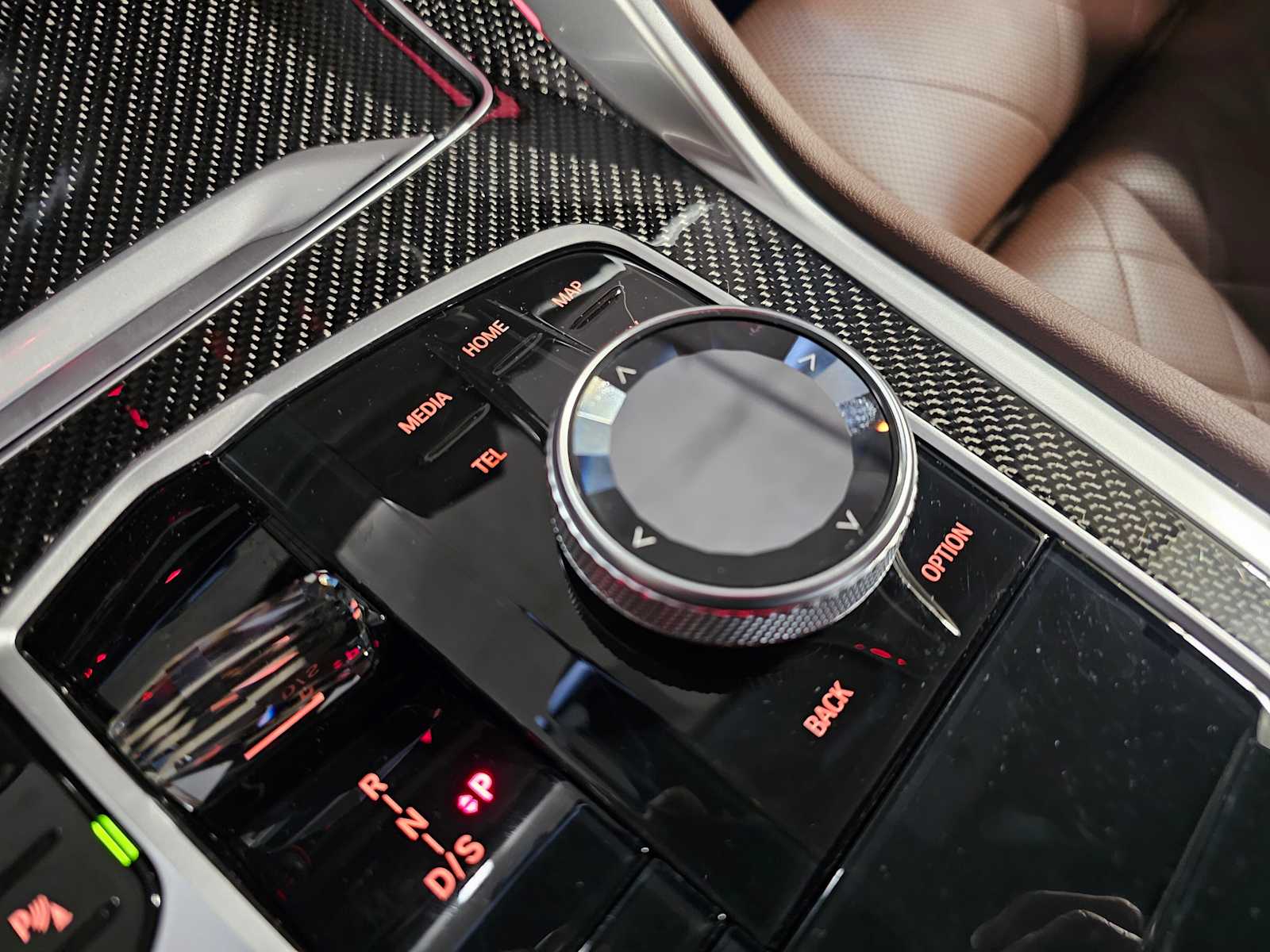 Thumbnail: 2024 BMW X6 - 24