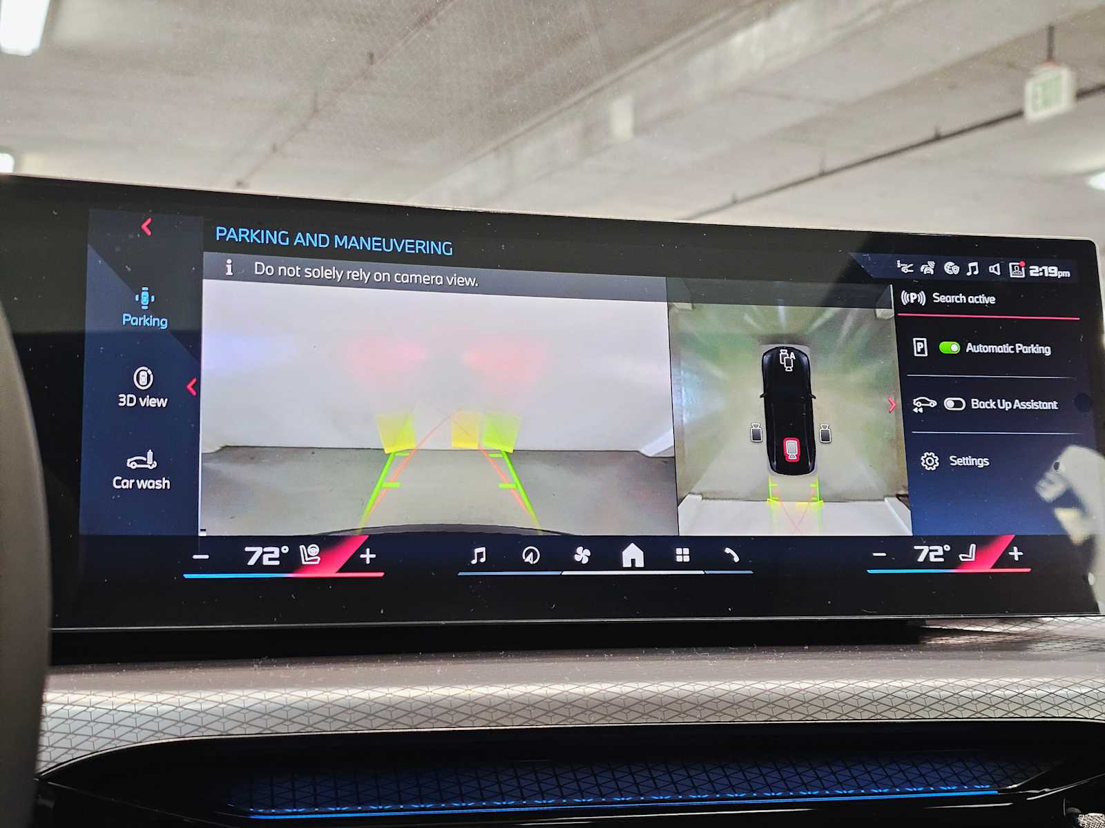 Thumbnail: 2025 BMW i4 - 15