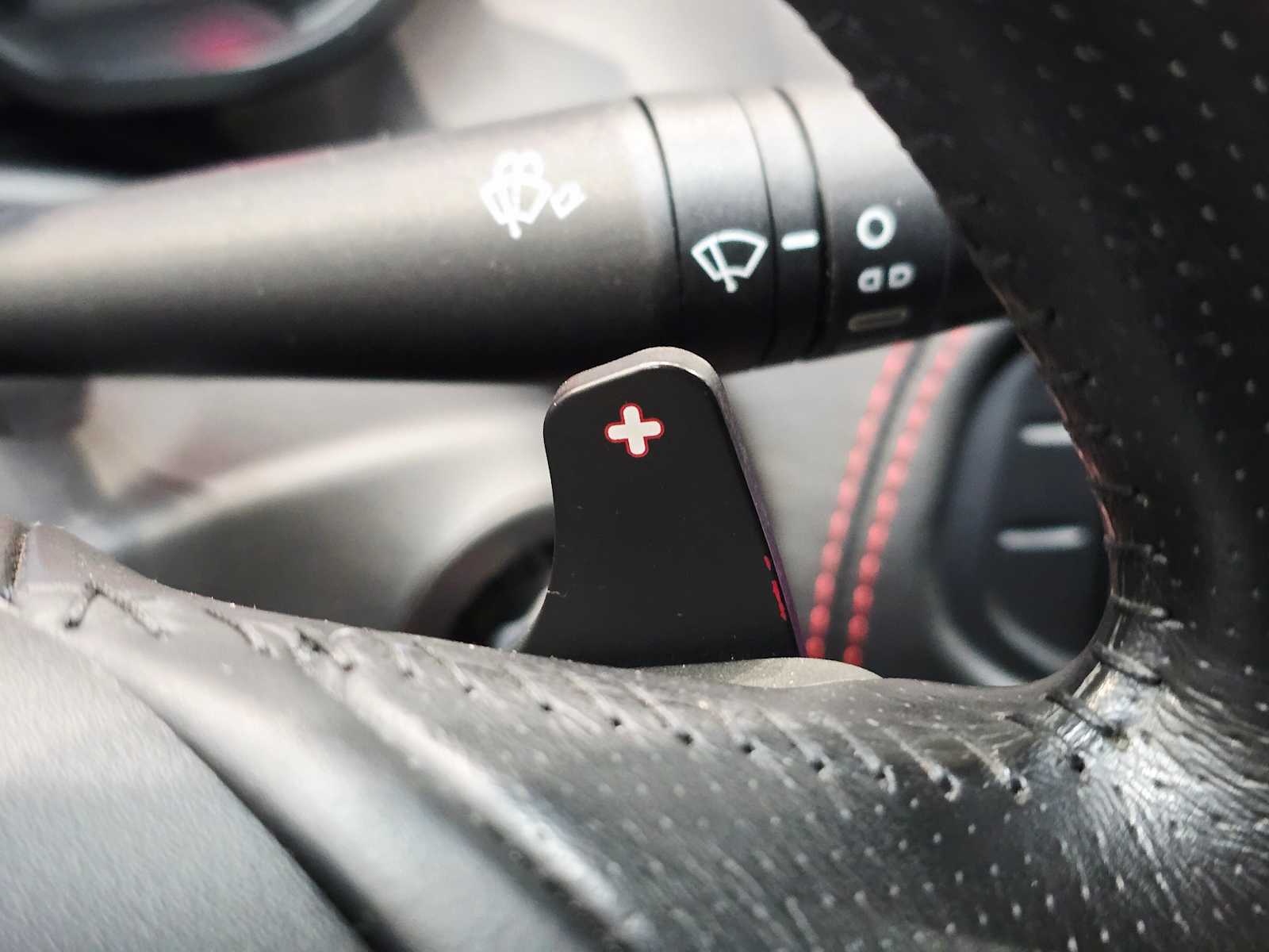 Thumbnail: 2018 Alfa Romeo 4C - 18