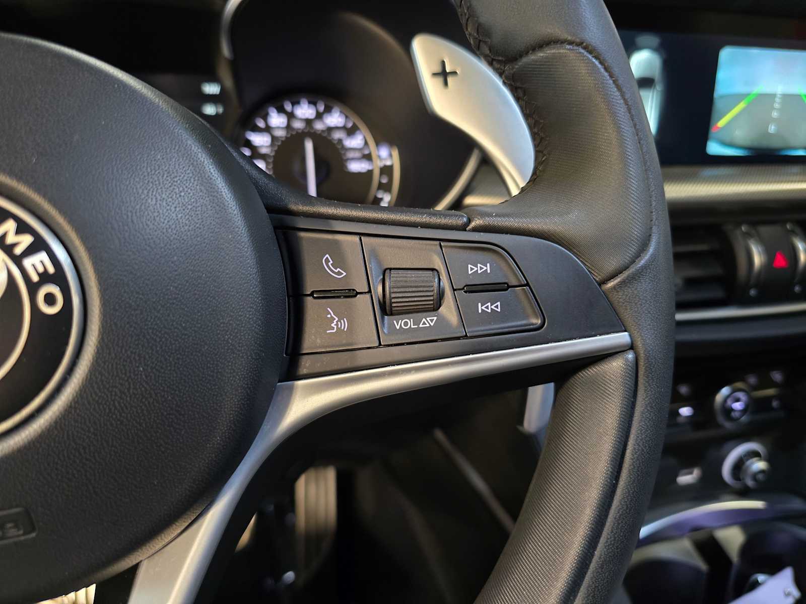 Thumbnail: 2018 Alfa Romeo Stelvio - 20