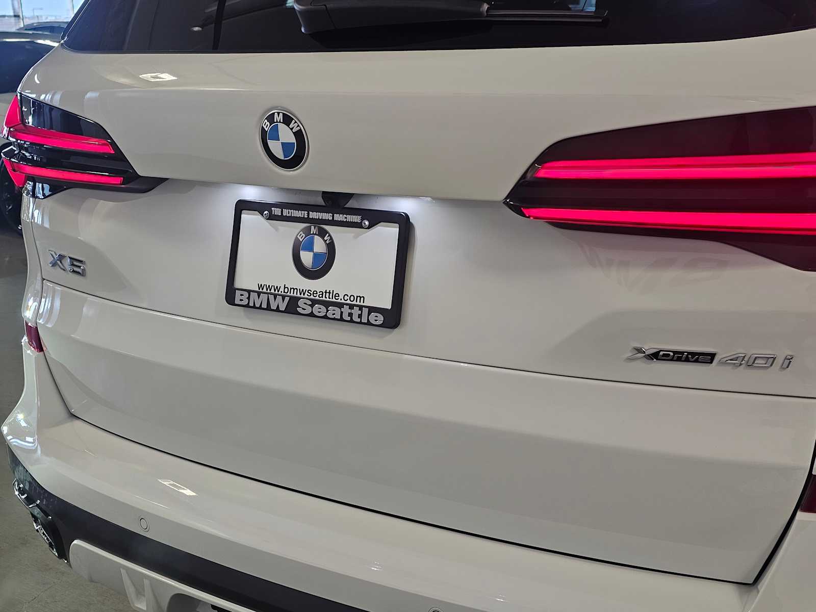 Thumbnail: 2026 BMW X5 - 7