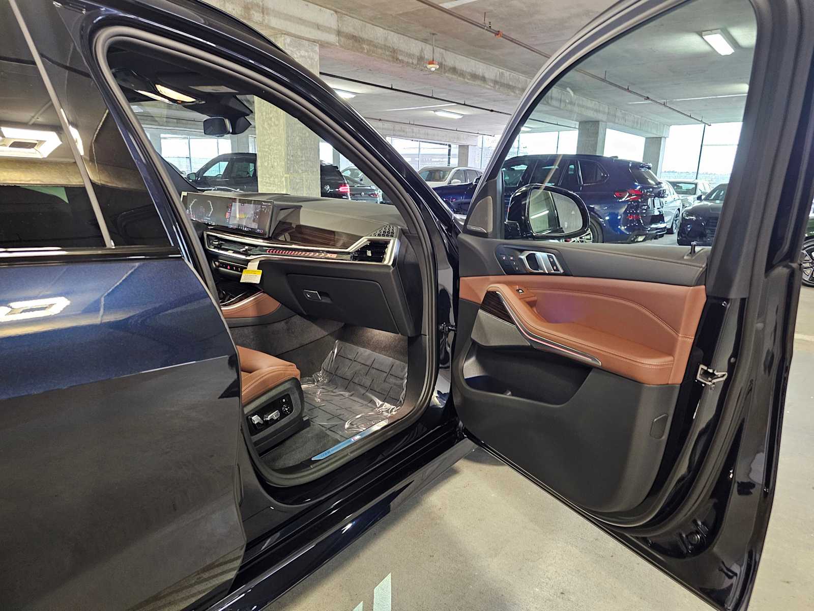 Thumbnail: 2026 BMW X5 - 40