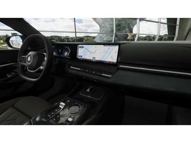 Thumbnail: 2026 BMW 5 Series - 14