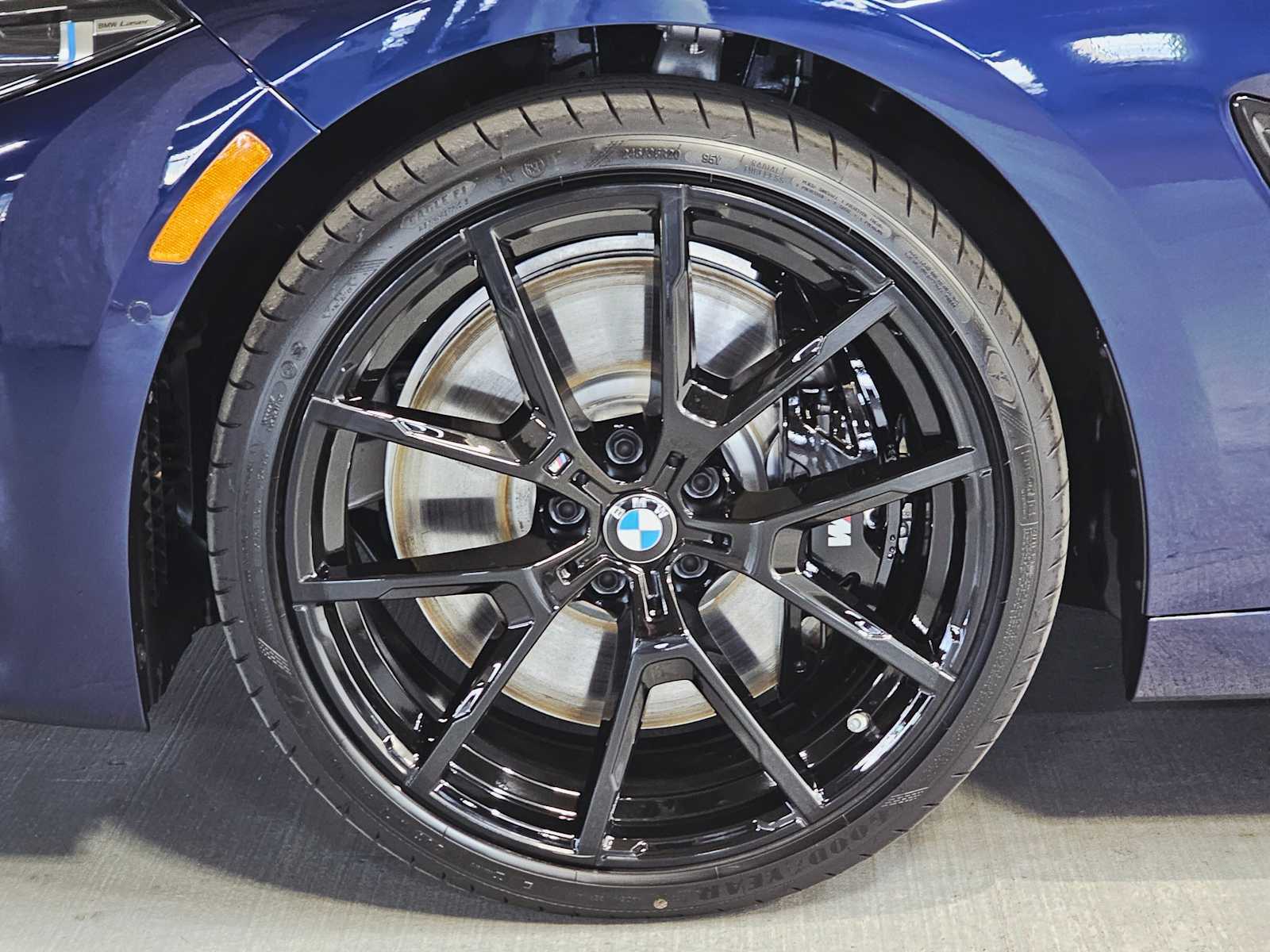 Thumbnail: 2026 BMW 8 Series - 8