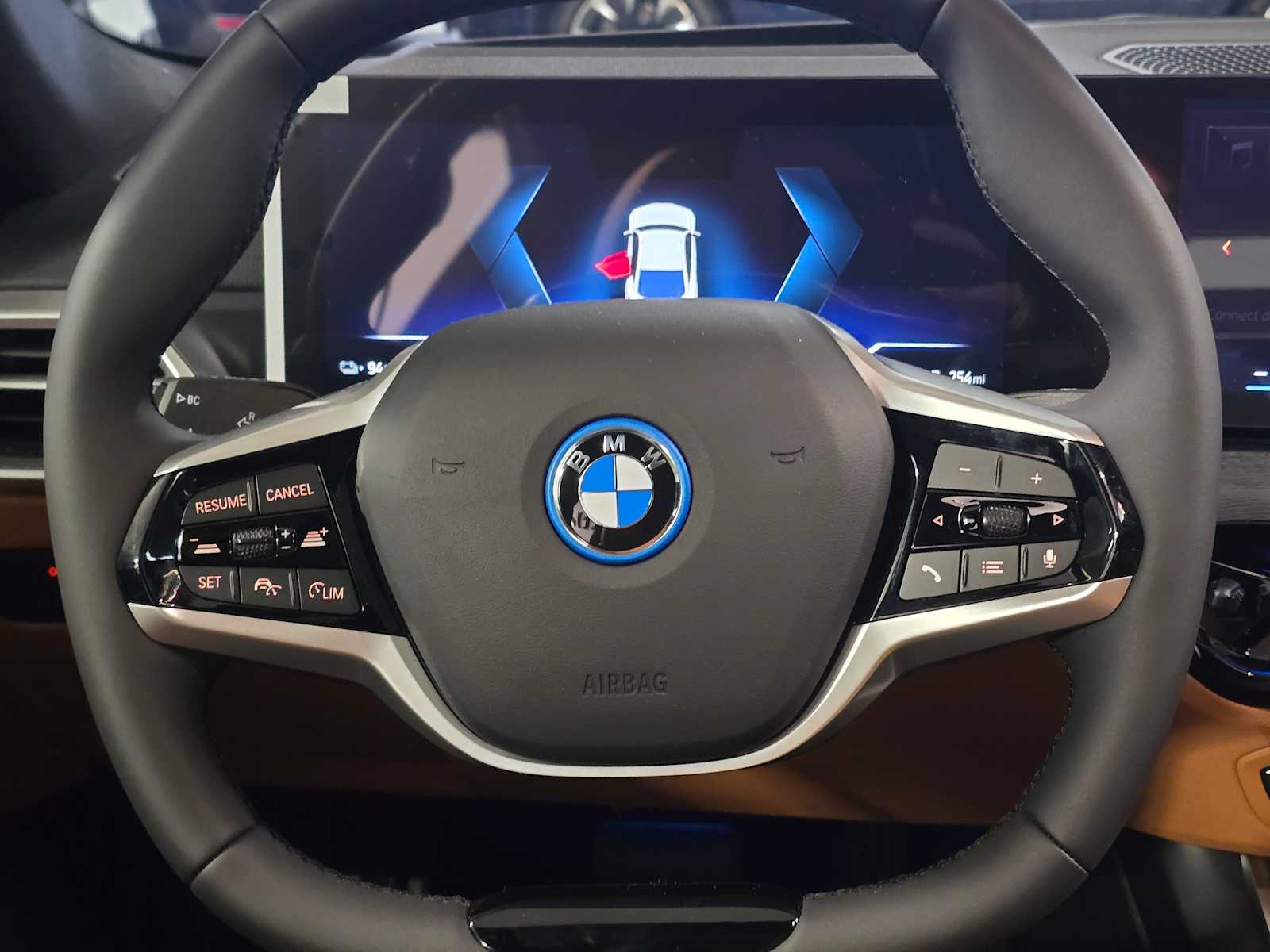 Thumbnail: 2025 BMW i4 - 11