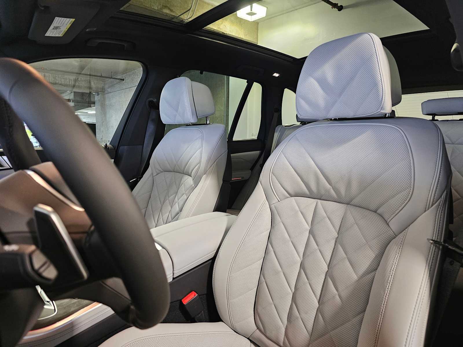 Thumbnail: 2026 BMW X5 - 34