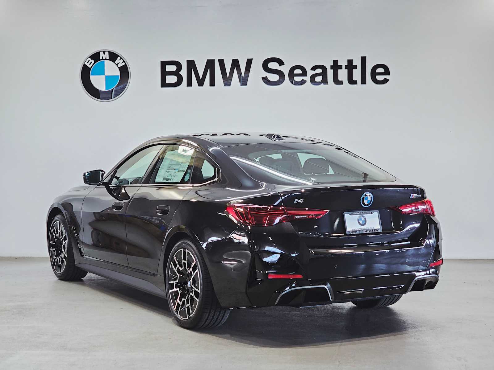 Thumbnail: 2025 BMW i4 - 4