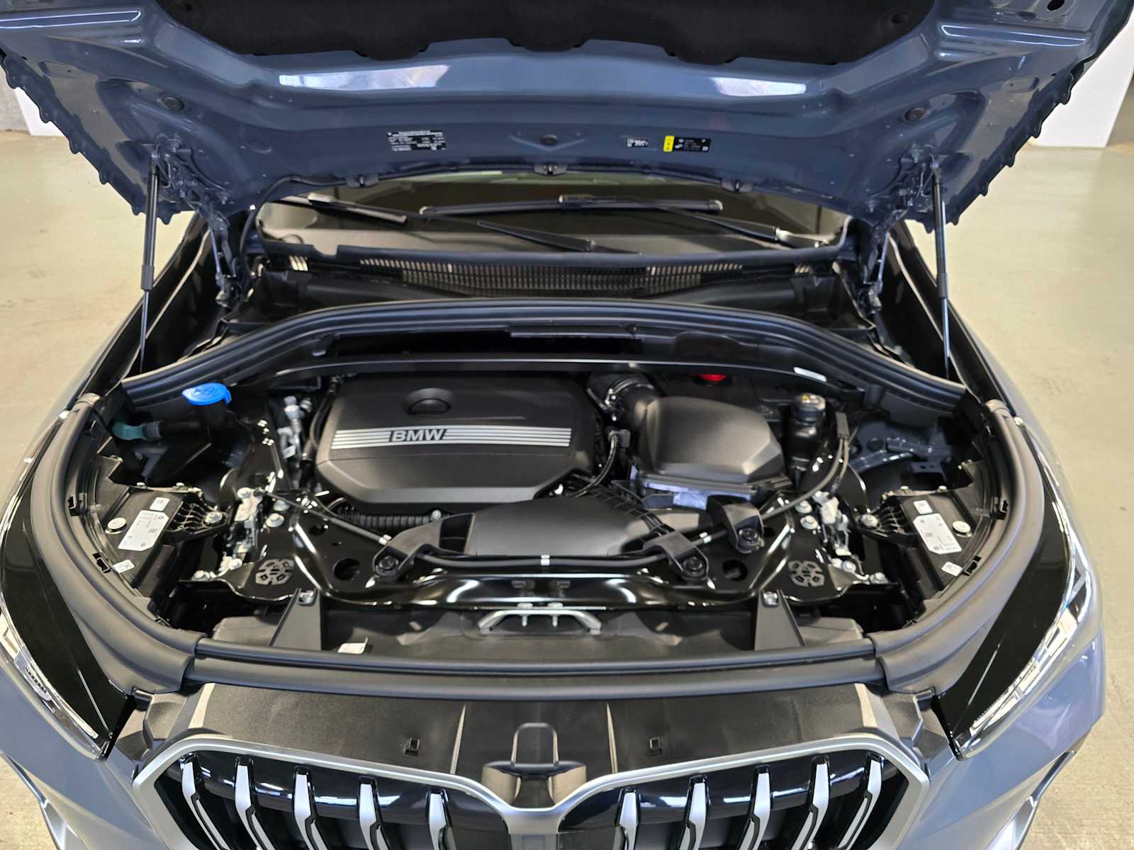 Thumbnail: 2026 BMW X1 - 9