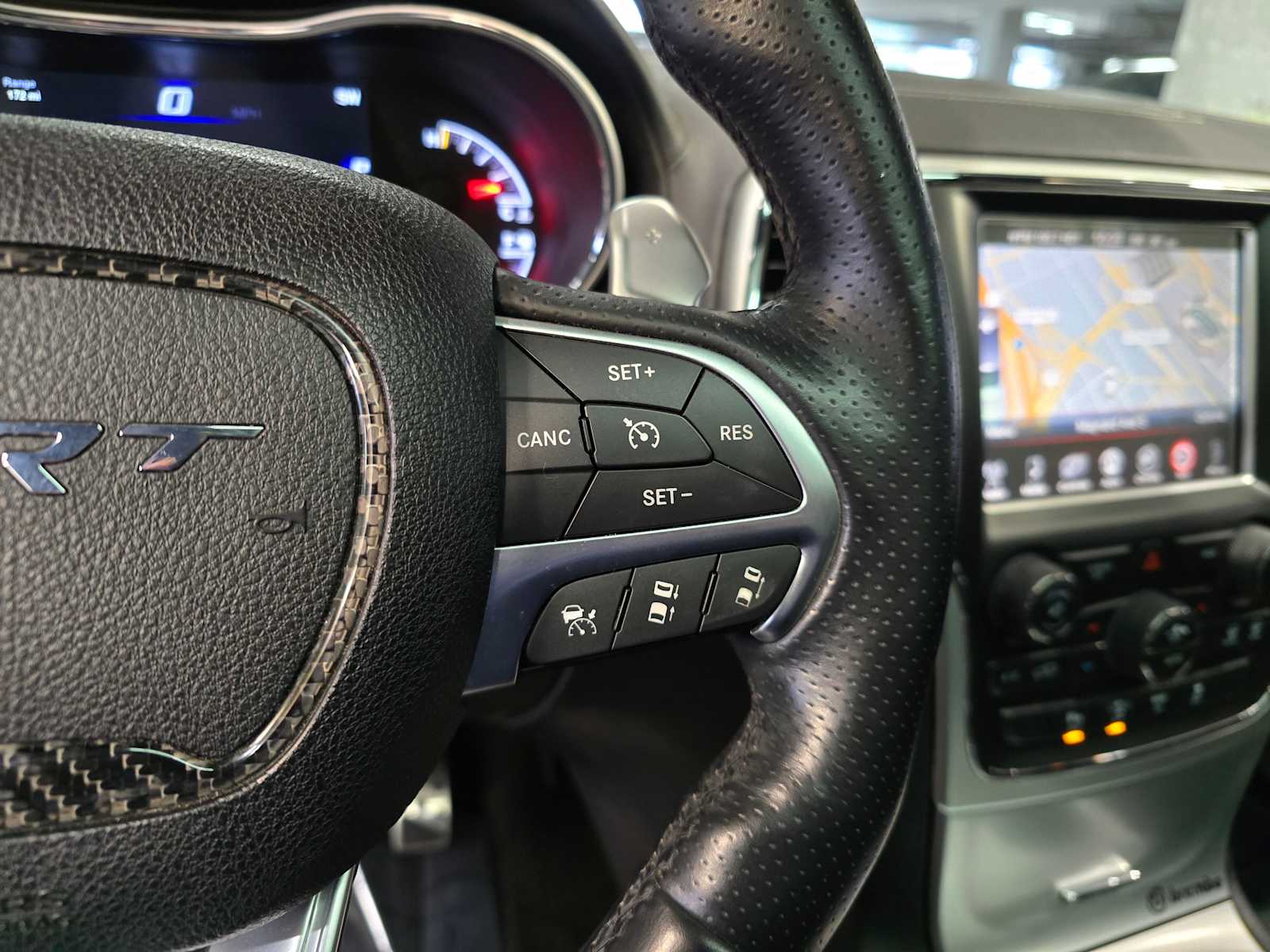 Thumbnail: 2015 Jeep Grand Cherokee - 19