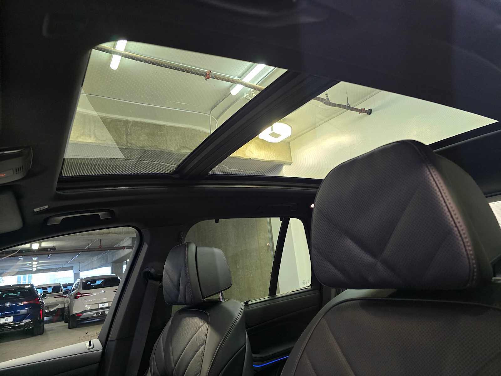 Thumbnail: 2026 BMW X5 - 26