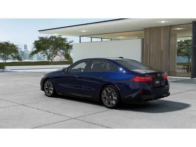 Thumbnail: 2027 BMW 5 Series - 2