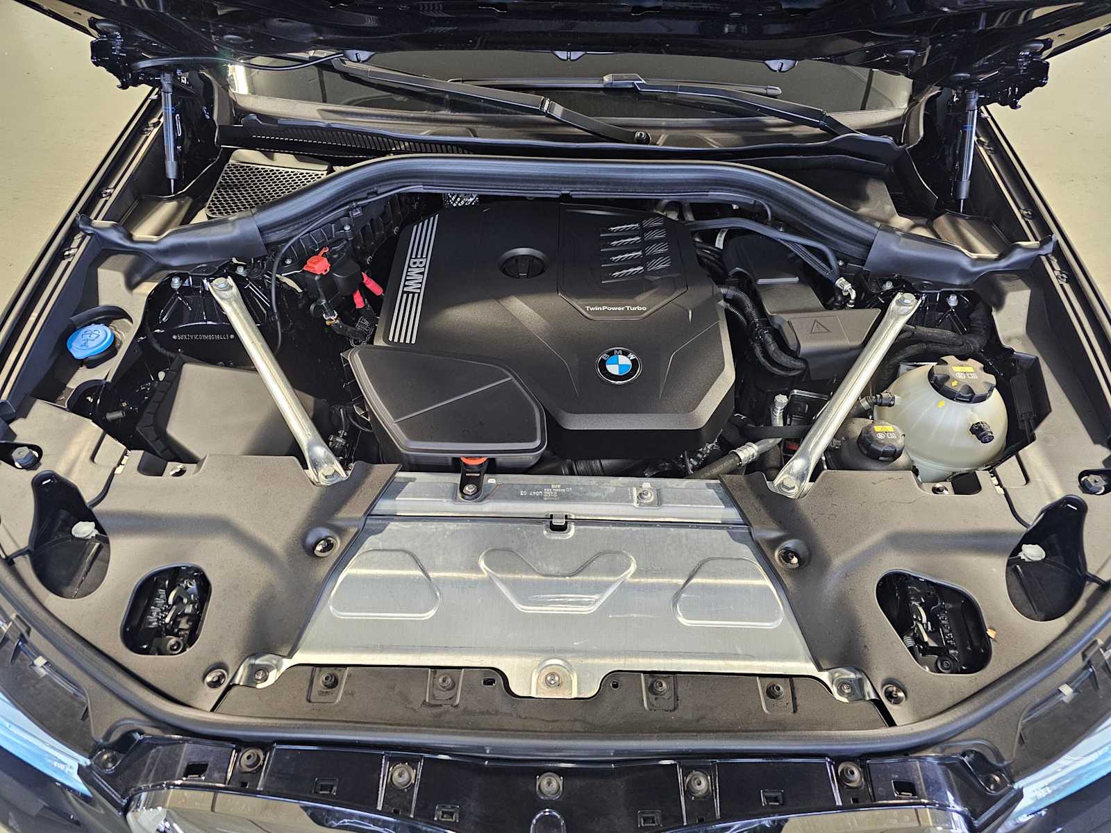 Thumbnail: 2021 BMW X4 - 9