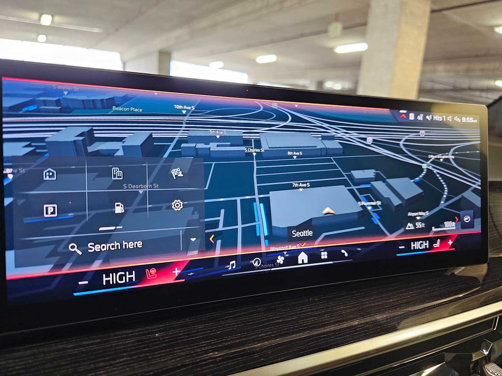 Thumbnail: 2026 BMW X7 - 16