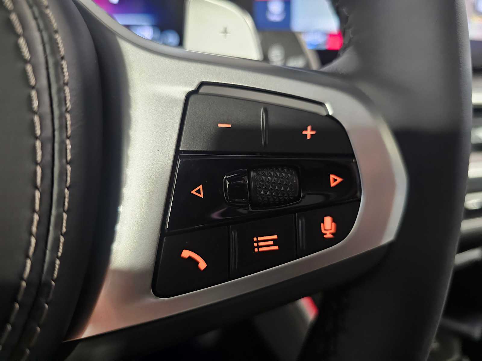 Thumbnail: 2026 BMW X5 - 18