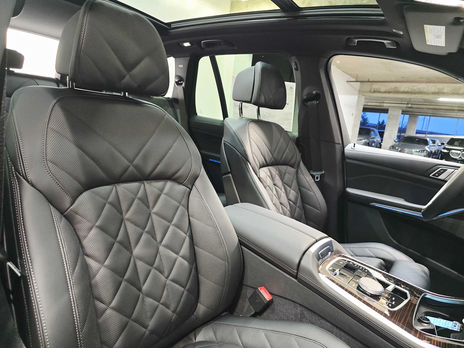 Thumbnail: 2026 BMW X5 - 27