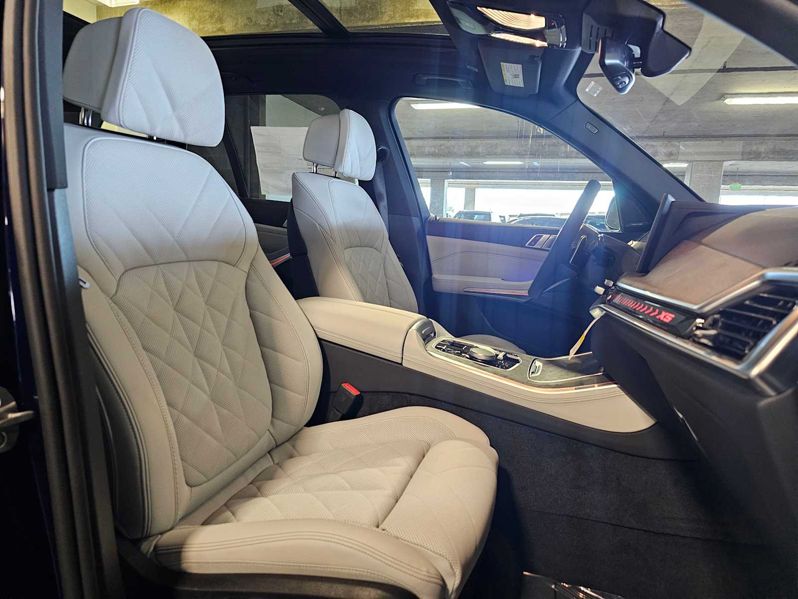 Thumbnail: 2026 BMW X5 - 39