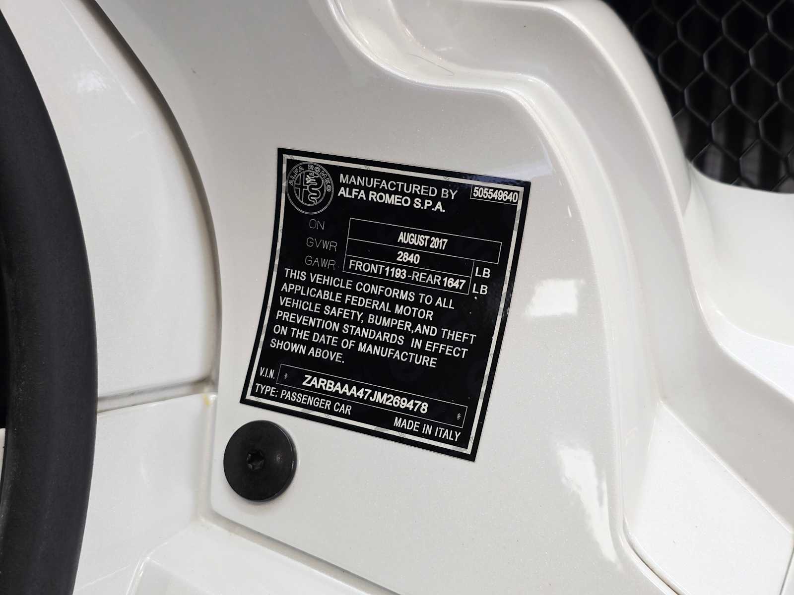 Thumbnail: 2018 Alfa Romeo 4C - 28