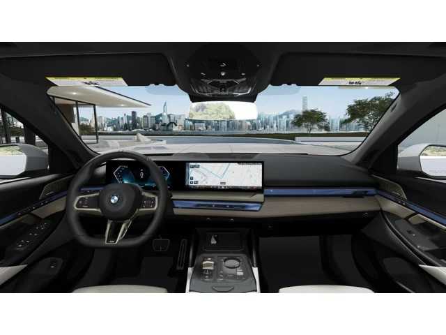 Thumbnail: 2027 BMW i5 - 10