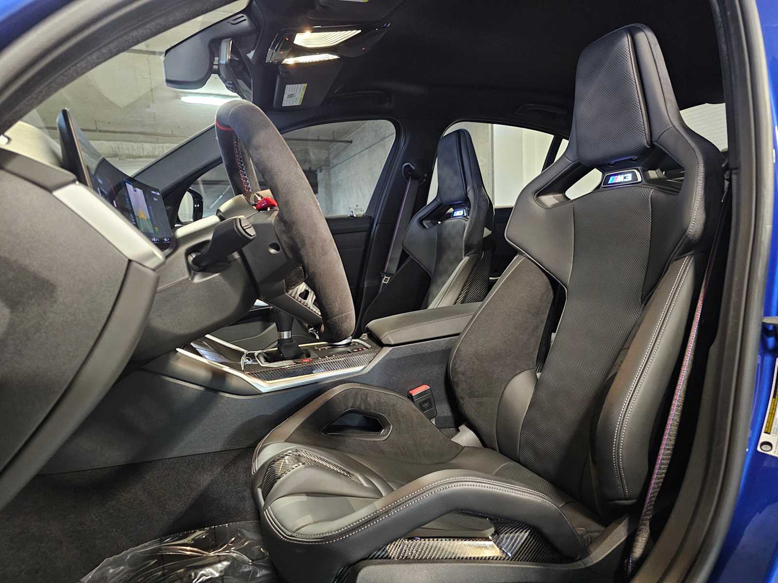 Thumbnail: 2025 BMW M3 - 33