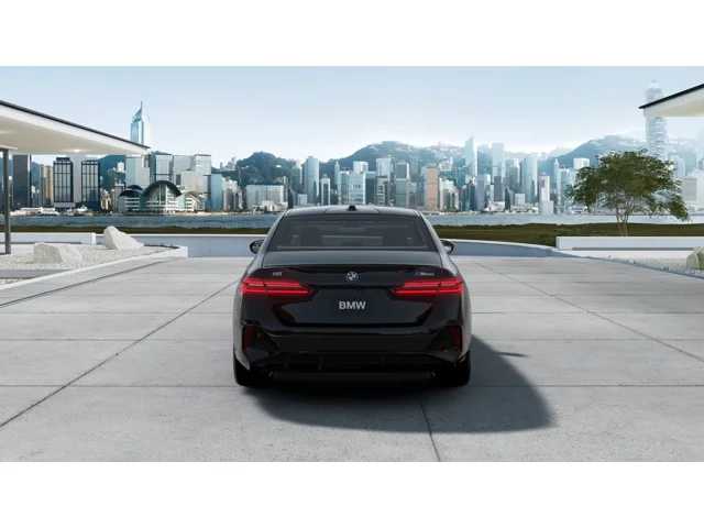 Thumbnail: 2026 BMW i5 - 5
