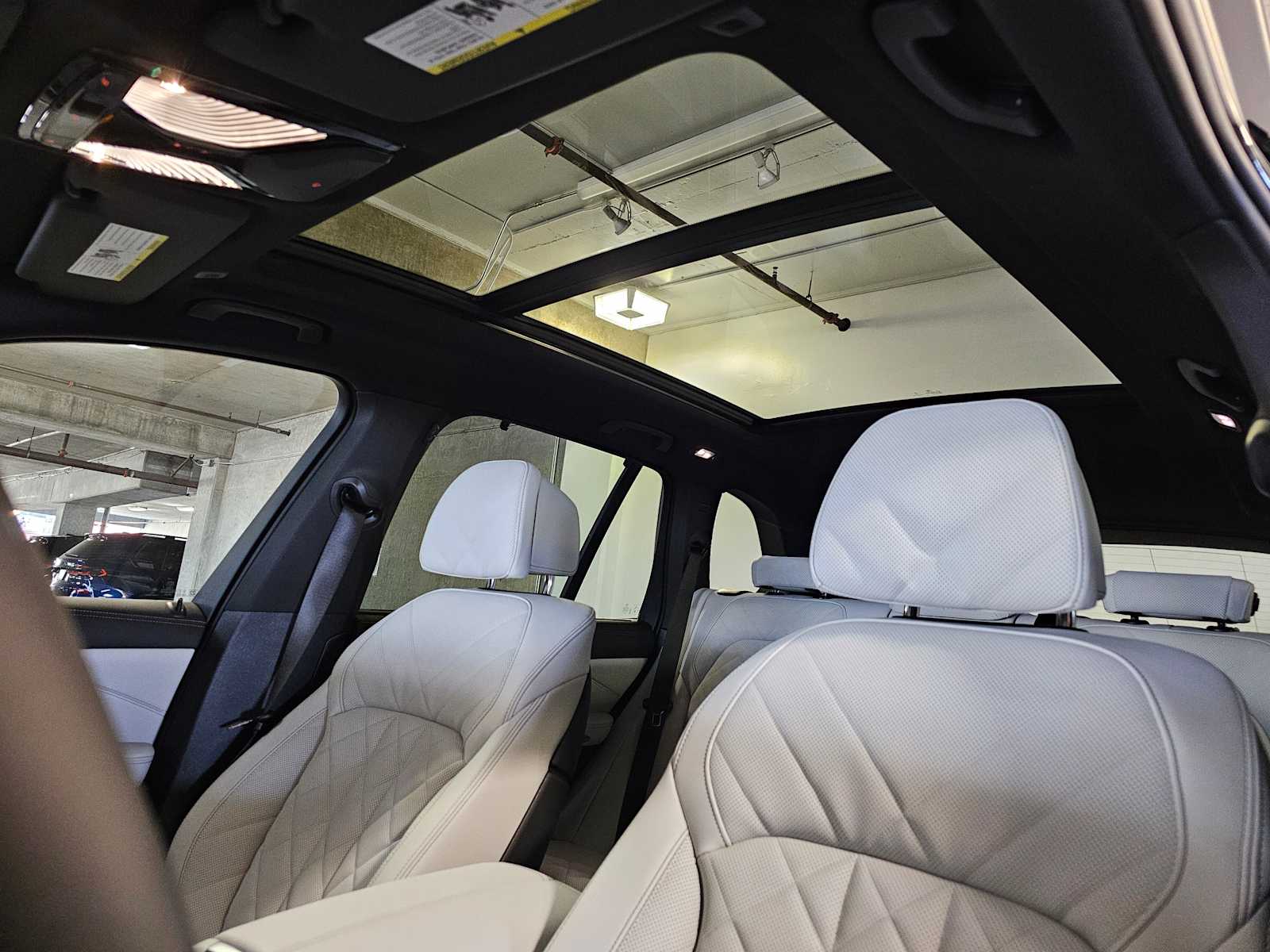 Thumbnail: 2026 BMW X5 - 34