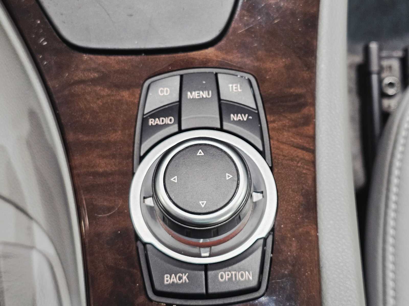 Thumbnail: 2009 BMW 3 Series - 18